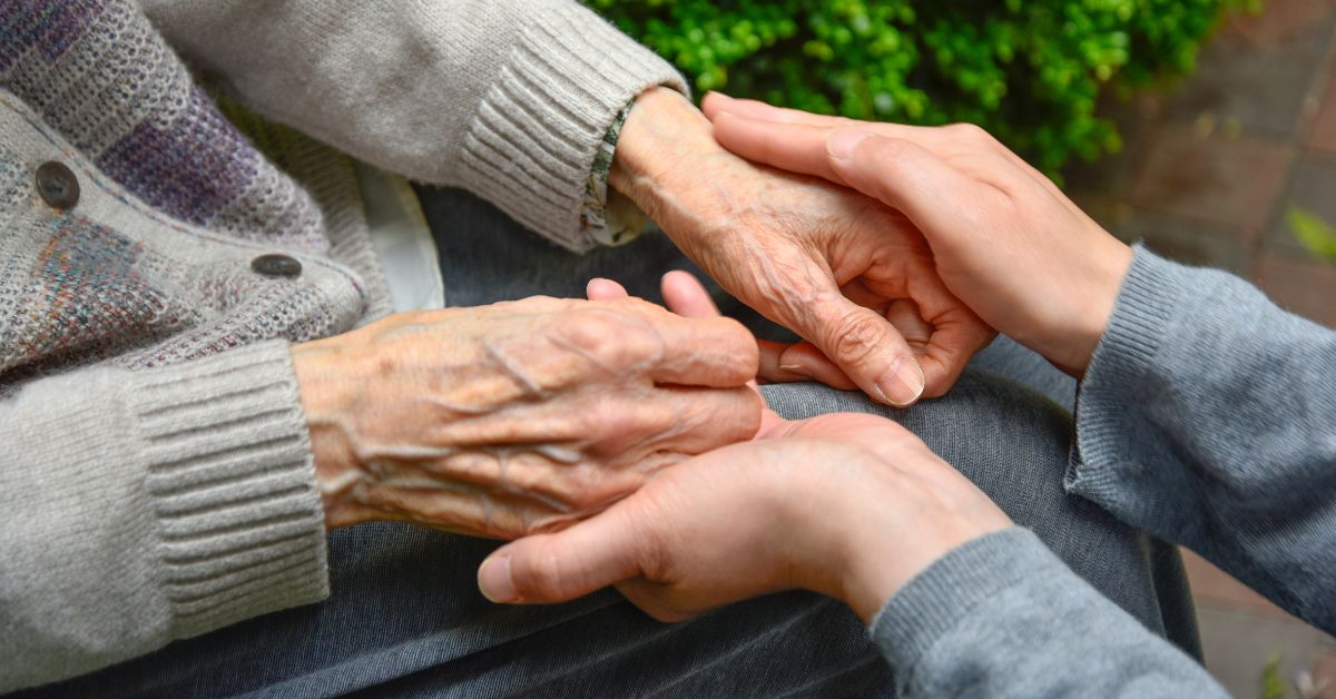 שכר המנימום עלה - הקצבה המאפשרת לשכור עובדים סיעודיים נותרה נמוכה מעצימה את המצוקה